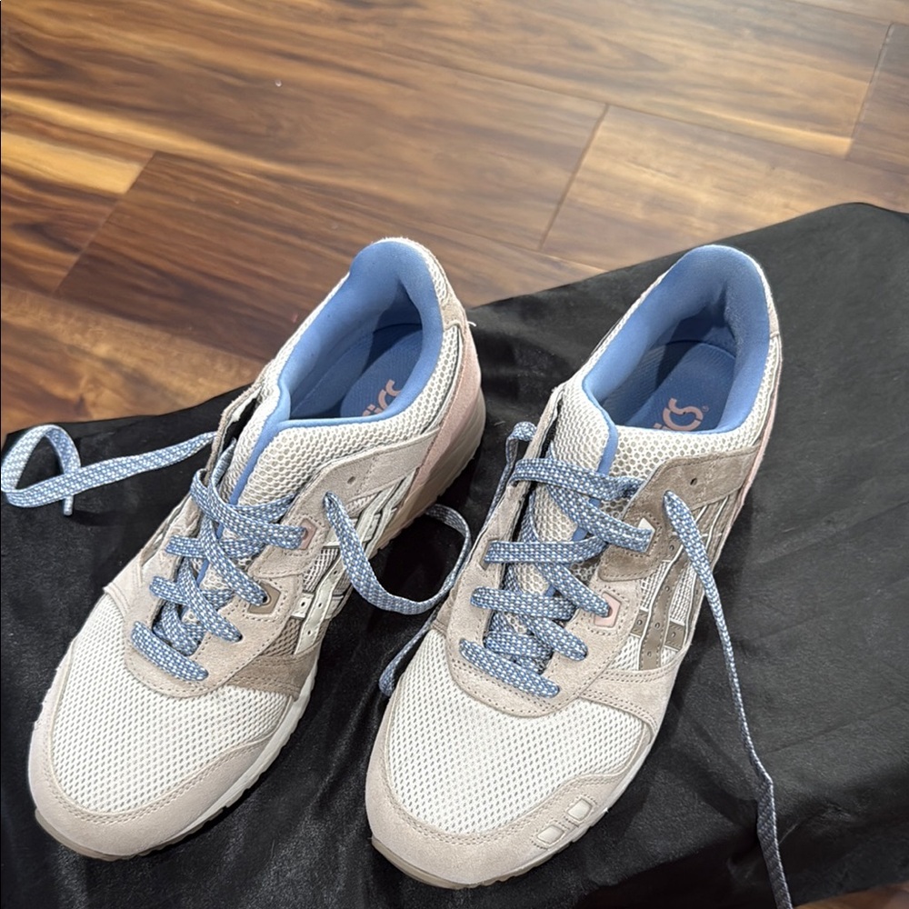 Asics Cream and Blue Athletic Shoes